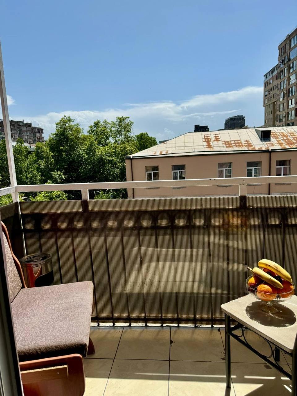 California Hostel Ереван Екстериор снимка