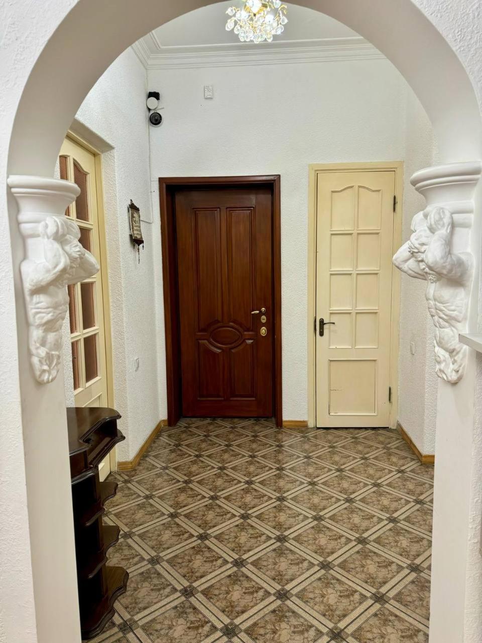 California Hostel Ереван Екстериор снимка