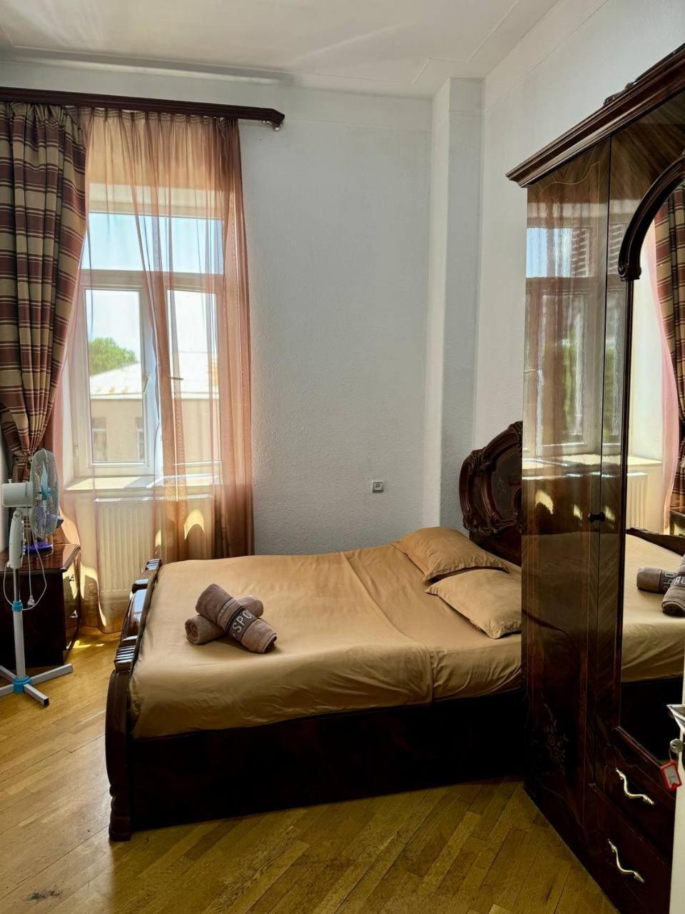 California Hostel Ереван Екстериор снимка